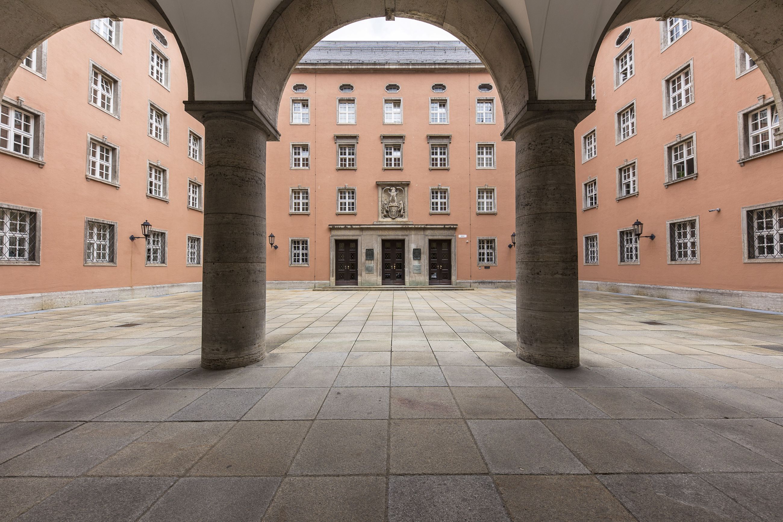 Bayerisches-Landesamt-für-Steuern.jpg